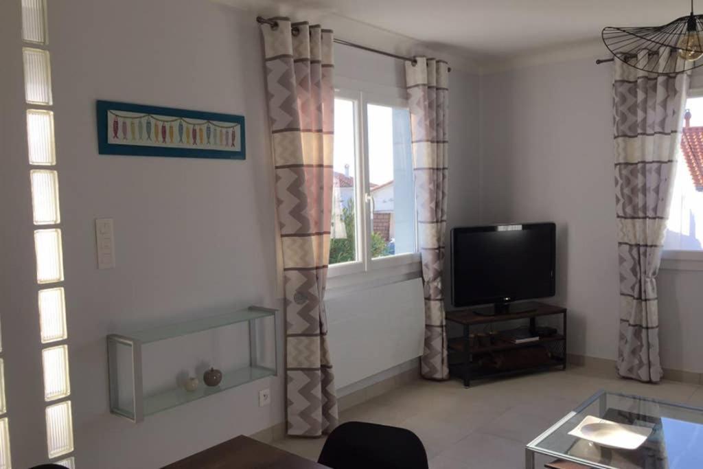 Charmante Maison Idealement Situee Saint-Gilles-Croix-de-Vie Exteriör bild