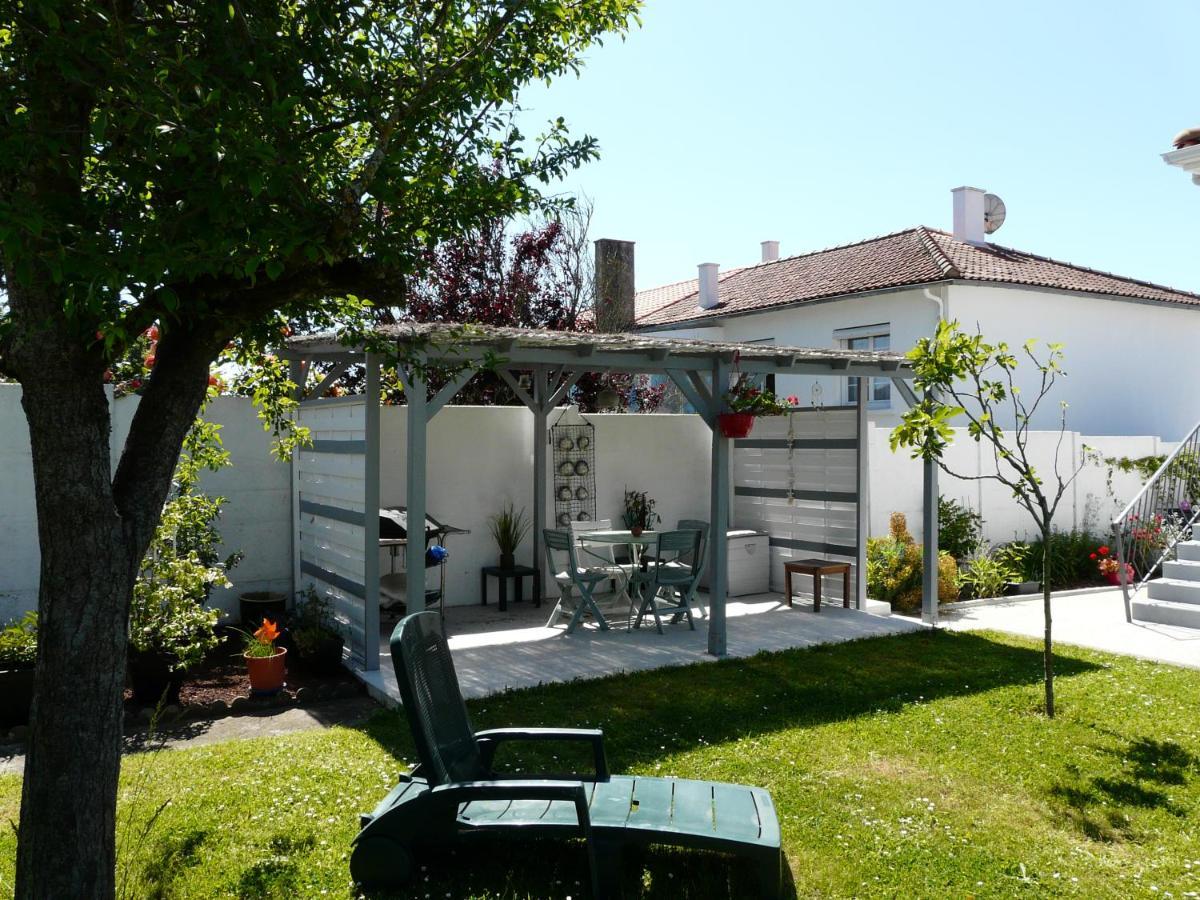 Charmante Maison Idealement Situee Saint-Gilles-Croix-de-Vie Exteriör bild